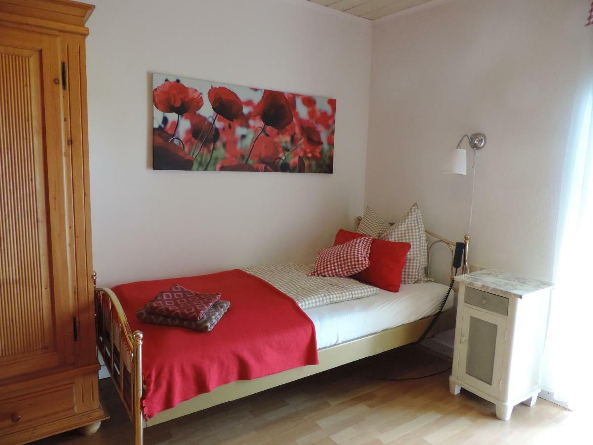 Ferienwohnung ROT Hohenfelde  Exterior foto