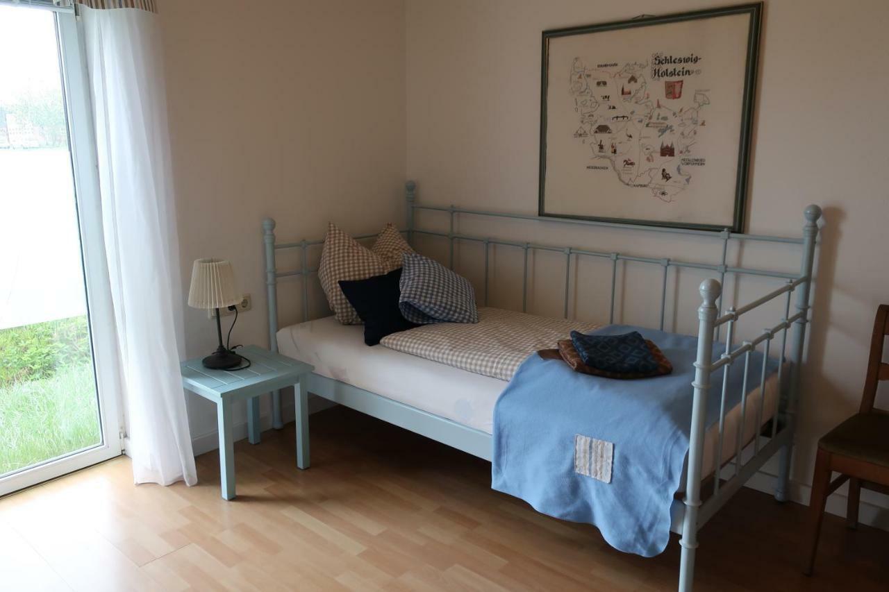 Ferienwohnung ROT Hohenfelde  Exterior foto